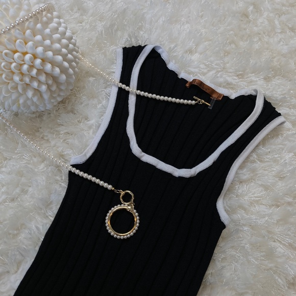🖤 BELLDINI KNIT TOP NWOT - Picture 1 of 8